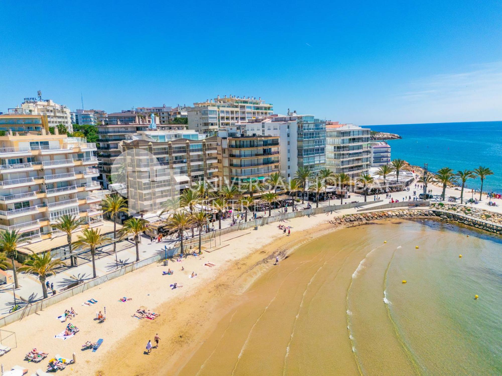 Uhc Barcino Apartments Salou Bagian luar foto